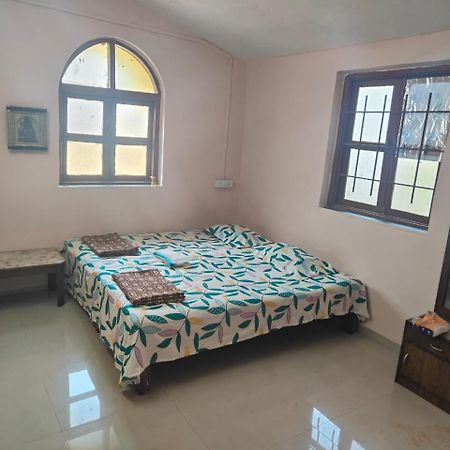 Ll Empyrean Stay Ll 4Bhk Ll Malhar Villa Ll Alibaug Ll Alībāg Eksteriør billede